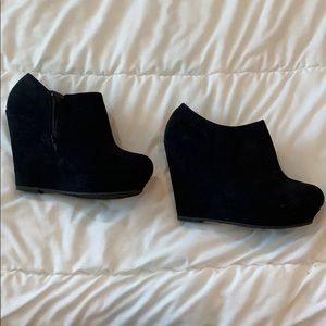 size 8 heeled booties